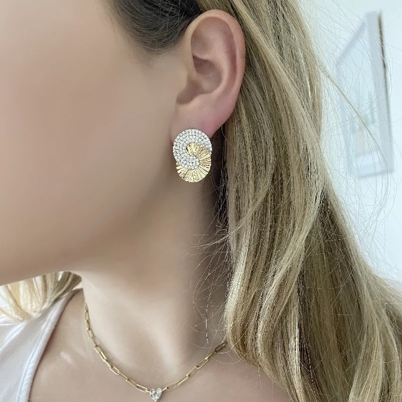 Tide design earrings-Thick statement earrings-14K GOLD DIAMOND KORAL EARRINGS