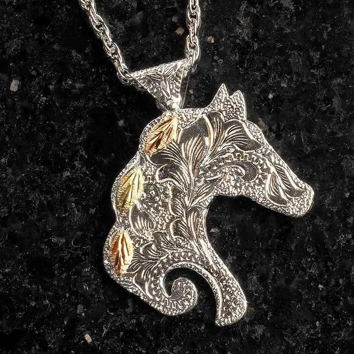 Alloy metal necklaces-Horse Bust