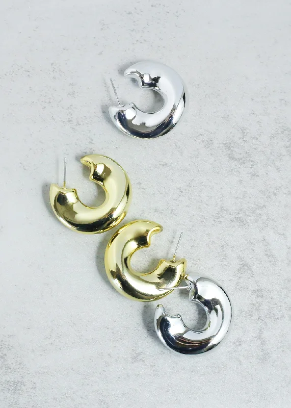 Smooth form rings-Antique clip earrings-Open Wavy Hoop Earring