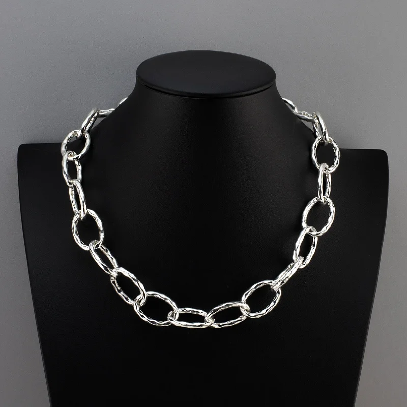 Heavy bib necklaces-Chunky Silver Oval Link Necklace