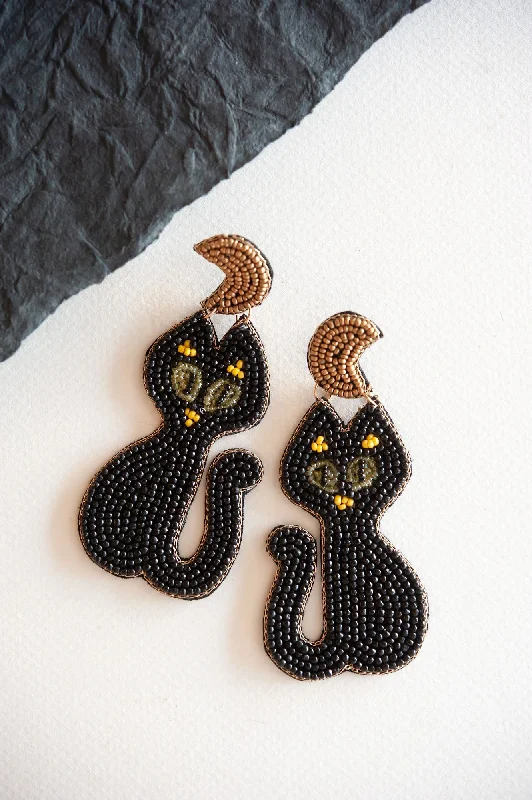 Smooth form rings-Ruby earrings-Black Cat Dangle | Halloween Beaded Cat Earring