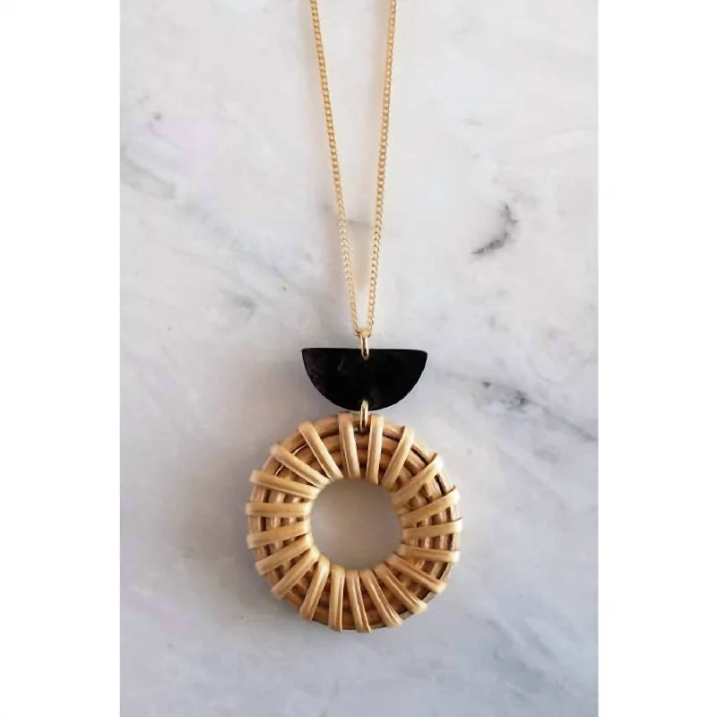 Fairy wing necklaces-Ninh Binh Buffalo Horn & Rattan Donut Pendant Necklace In Natural/black