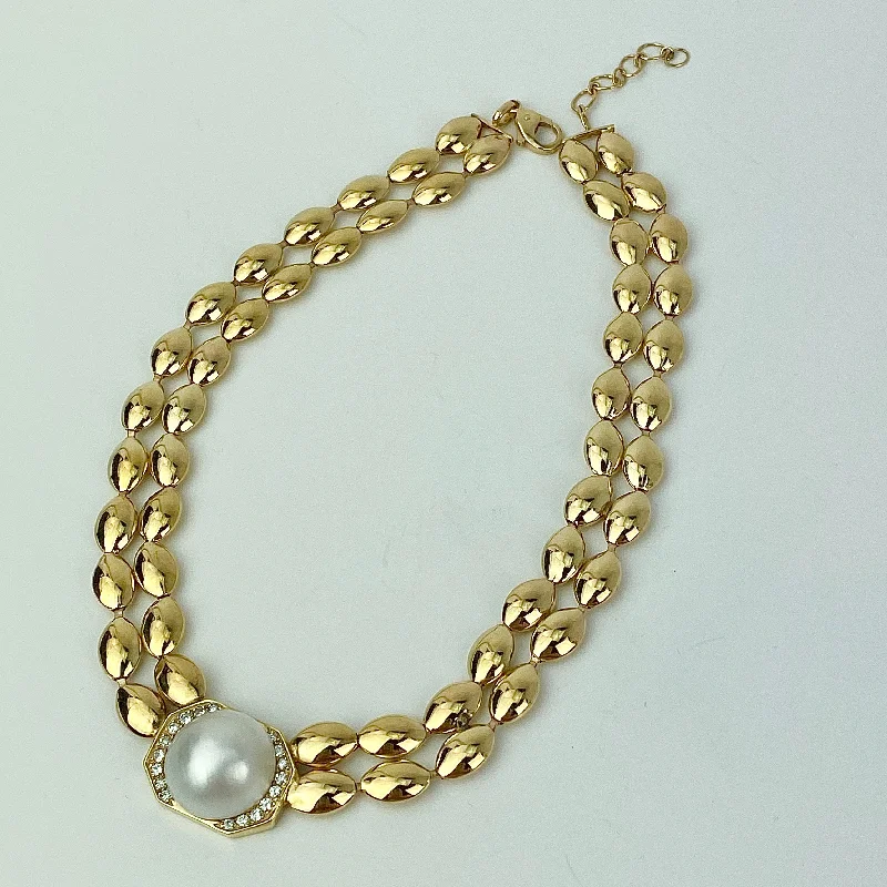 Overhand knot necklaces-Estate Collection - Necklace 14K Yellow Gold/Mabe Pearl