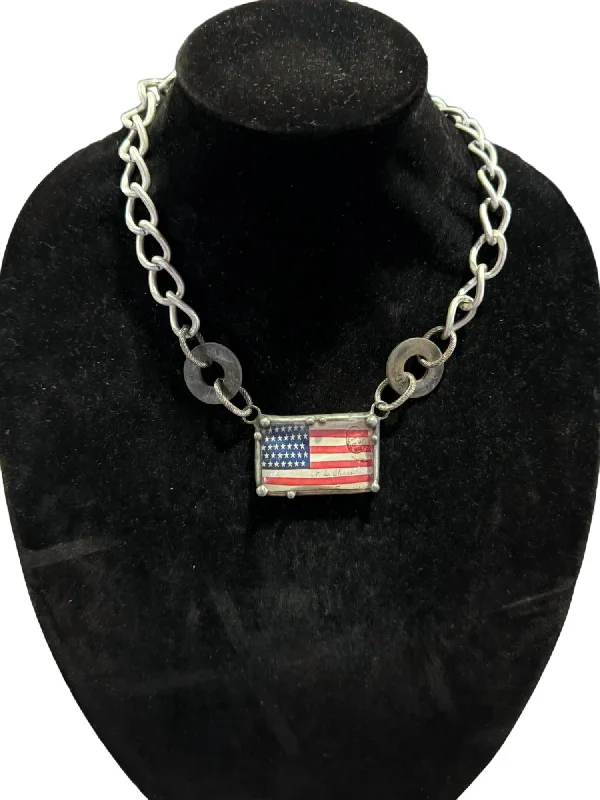 Fine bead necklaces-American Flag Necklace In Silver/red/blue