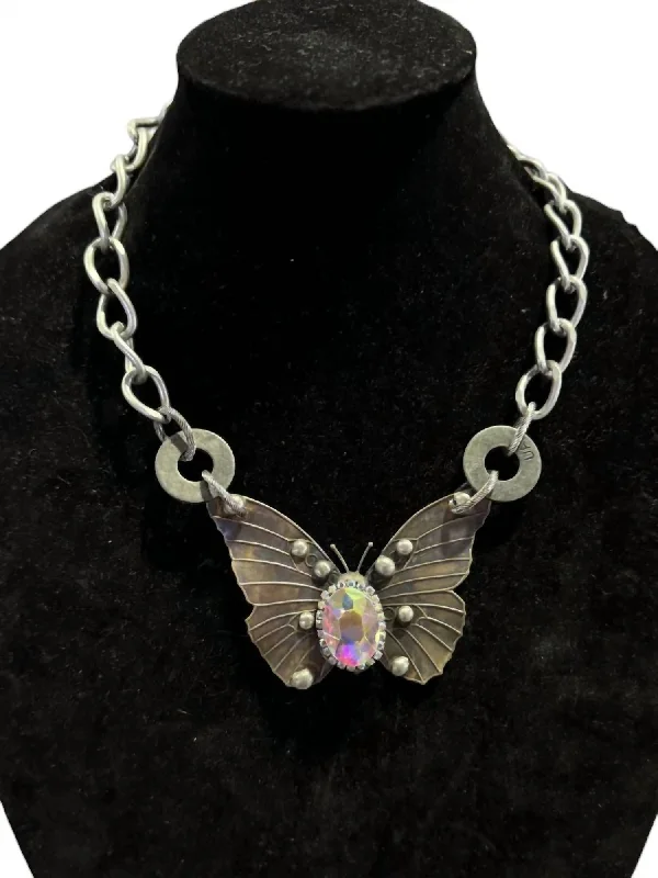 Firm chain necklaces-Women's Crystal Center Butterfly Necklace In Silver