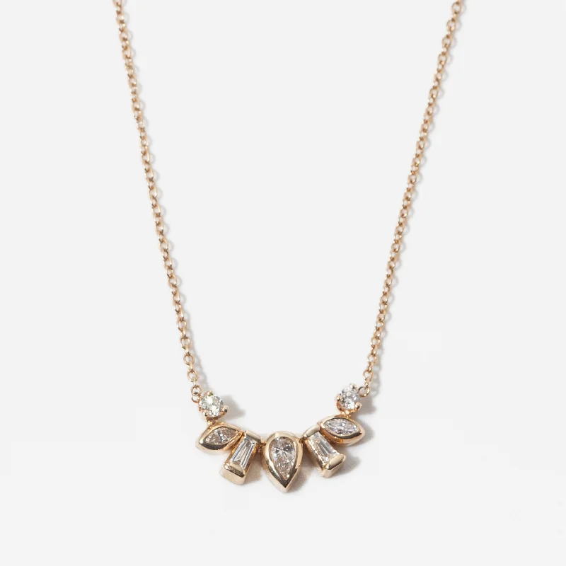 Drape-style necklaces-Mixed Diamond Bezel Curve Necklace