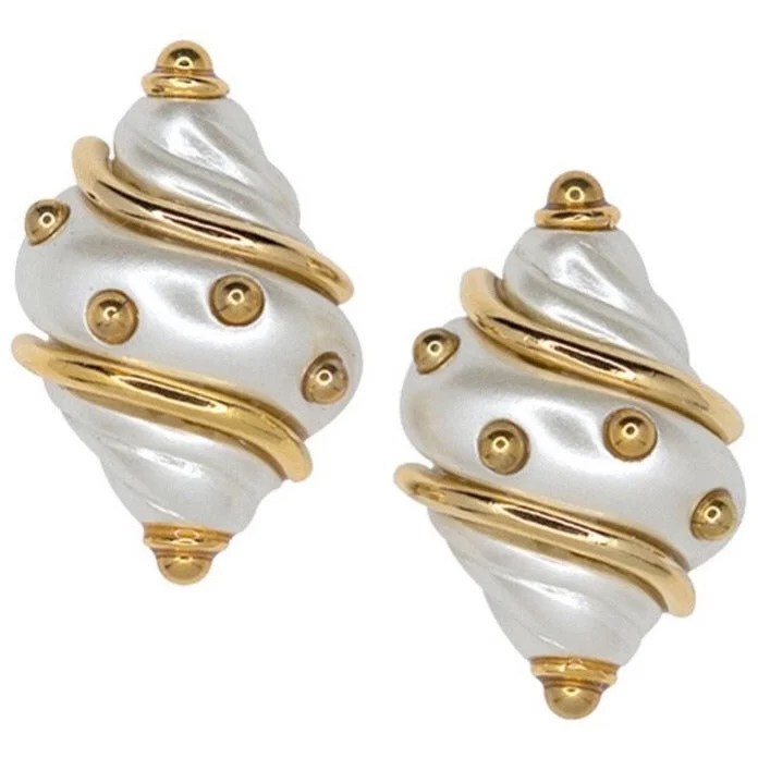 Thin frame rings-Playful pair earrings-Pearlized Dot Shell