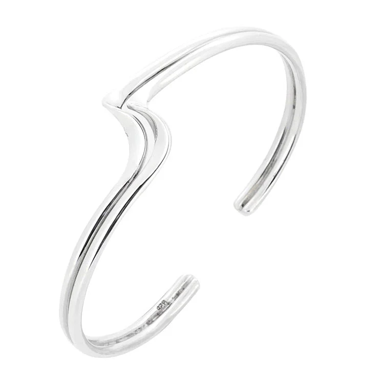 Oval shape bracelets-Women's Silver Bracelet | Chic Sterling Silver Double Wave Bangle for Women Girls